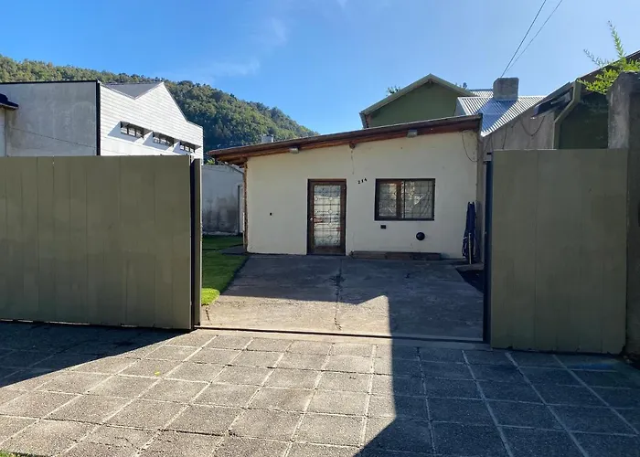Departamento Muy Bien Ubicado, Para Cuatro Personas , Zona Centro